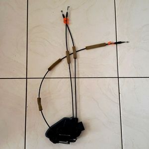 🆕️Nissan Sentra ,Right Front Lock Actuator(2013-2019)